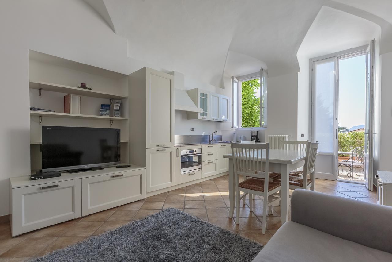 Casa Sofia Lägenhet Menaggio Exteriör bild